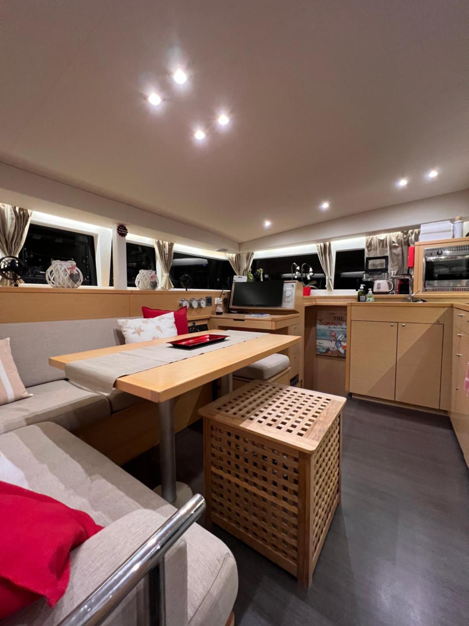 Red Sail Hotel Monte Carlo Ngoại thất bức ảnh